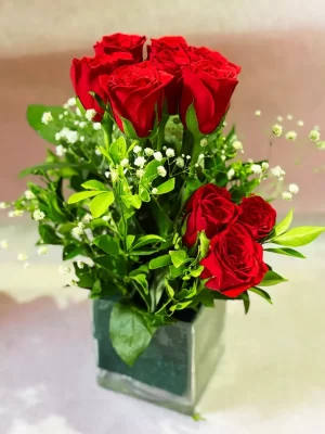 10 Red Rose - GW-RO-RED-001 (3) 10 Red Rose Vase Arrangement Classic Love Bouquet by GiftWift