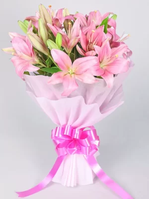 Elegant Pink Lily Blossom Bouquet