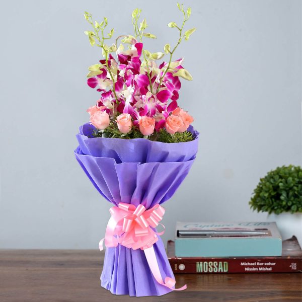 Pink Roses & Purple Orchids Hand Bouquet (15 Flowers)