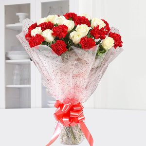 GW-00104 Red Carnations & White Roses Bouquet (24 Flowers)