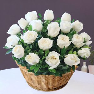 20 White Roses Fresh Basket Floral Arrangement