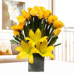 25 Yellow Roses & Lilies Square Vase Arrangement