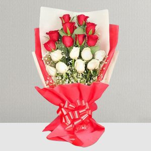 GW-0080 20 Red and White Roses Hand Bouquet