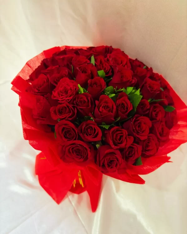 30 Red Roses Hand Tied Bouquet