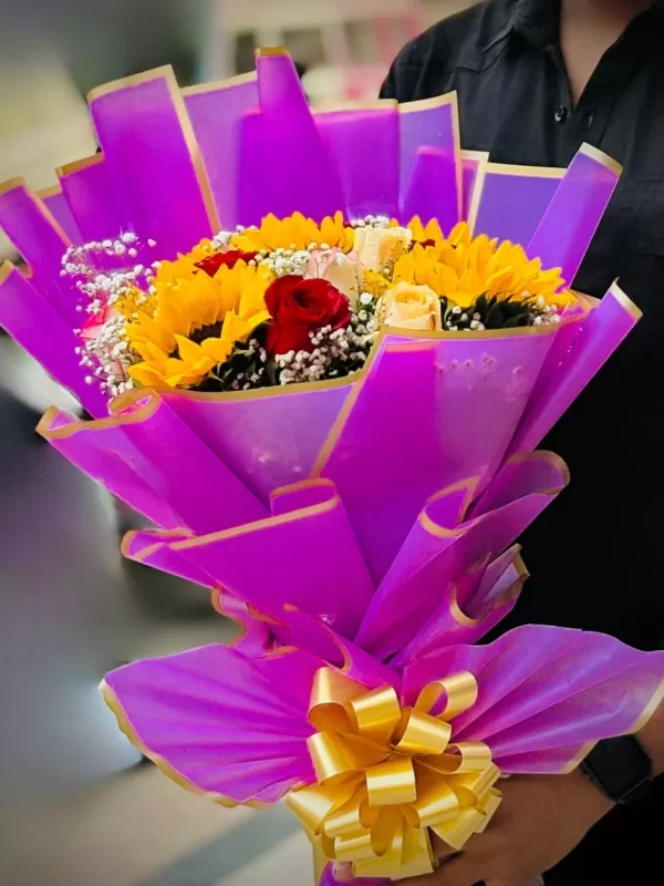 5 Yellow Sunflower Mixed Hand Bouquet