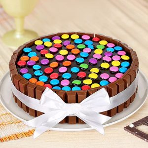 KitKat Gems Chocolate Truffle Cake