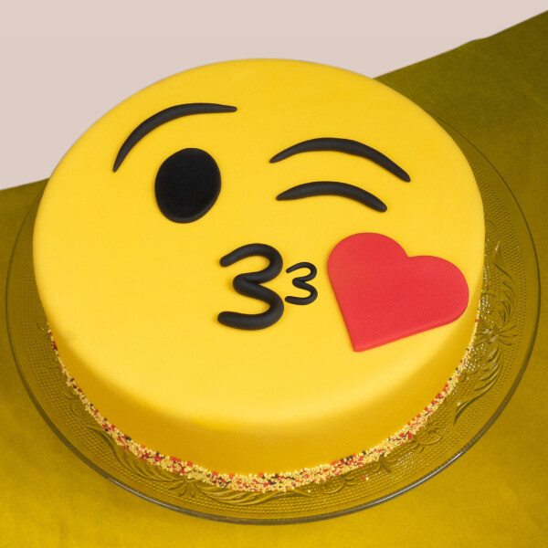 Kiss Emoji Fondant Cake with Heart Design
