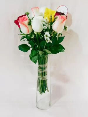 gw-00220-3-698345d7a596a 9 Mixed Color Roses Vase Arrangement