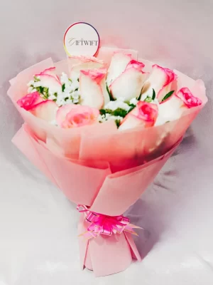 gw-00226-1-698346ec04016 10 Pink Roses Hand Bouquet