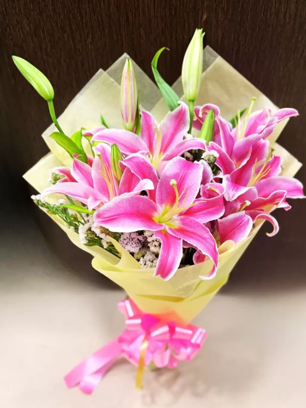 5 Pink Lily Hand Bouquet