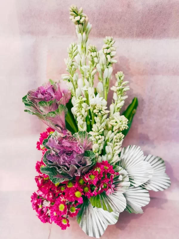 Mixed Tuberose Chrysanthemum Floral Arrangement