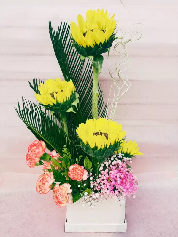 5 Sunflowers Mixed Floral Box Arrangement